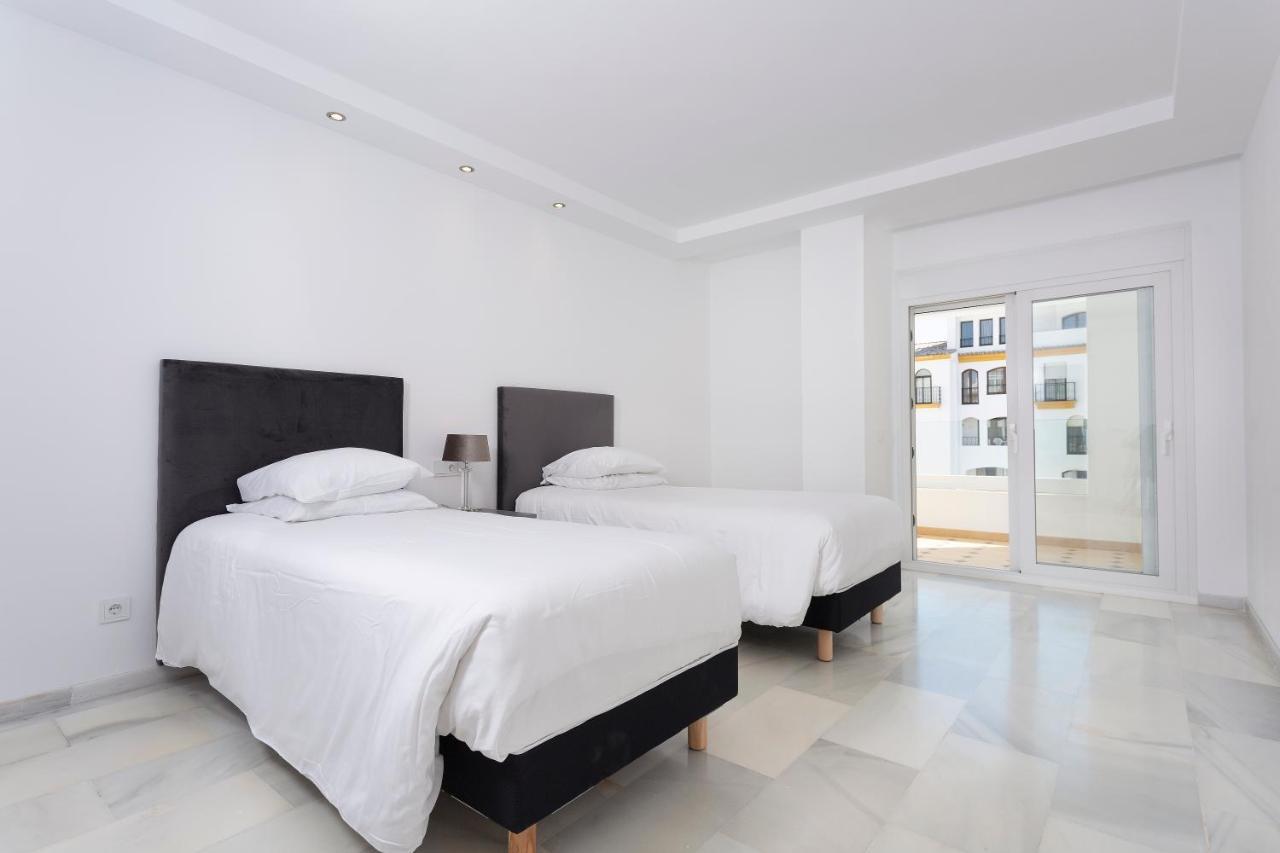 B51 Executive Flats Marbella Aparthotel Ngoại thất bức ảnh